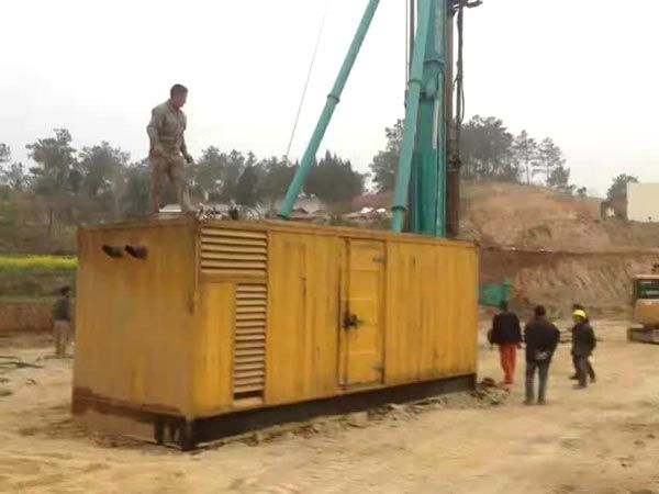 岳普湖如何判断水冷式机油散热器密封件是否需要更换?